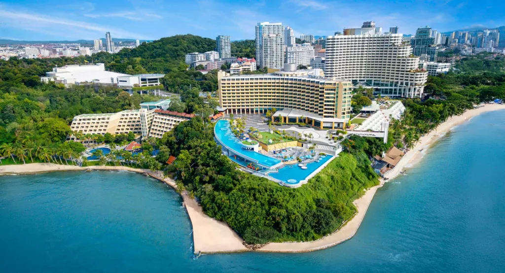 Royal Cliff Beach Hotel 1 RCHG Overview 2026 01 Wide 1