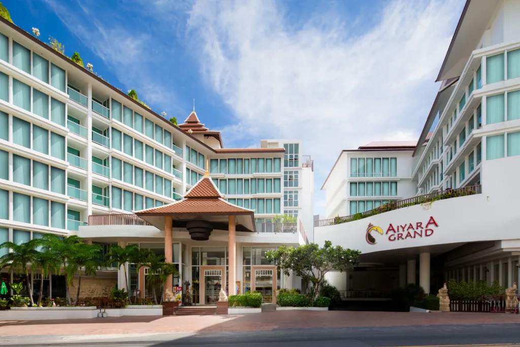 Aiyara Grand Hotel 3 202209 28 115520 y0bb 0