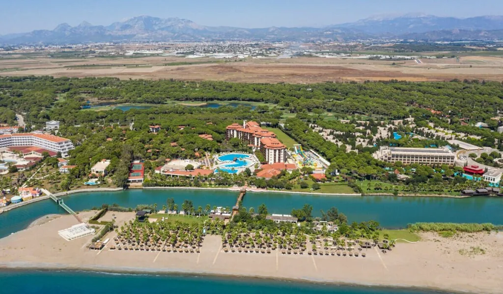 Selectum Family Resort 9 caption 15