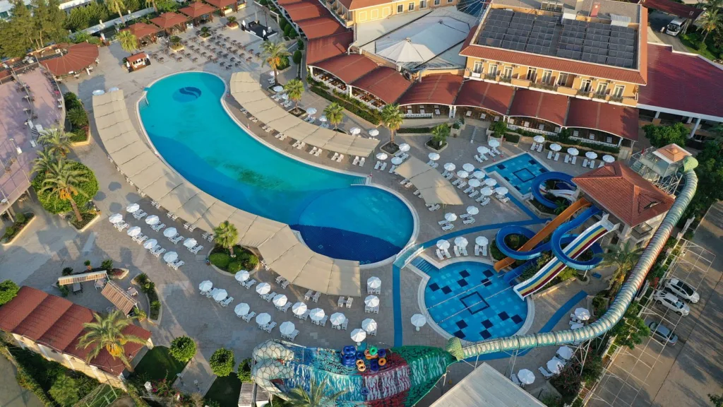 Crystal Paraiso 8 caption 20