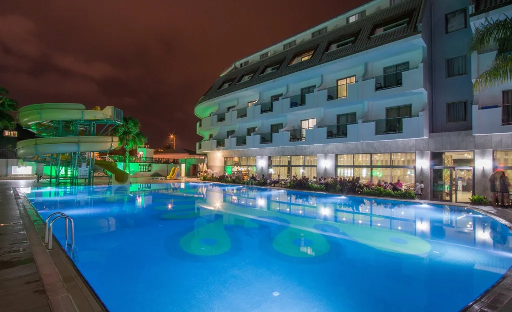 Dedeman 2 pool